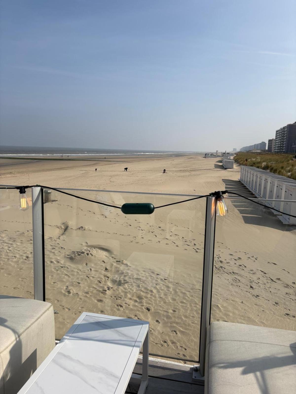 Seagull, Ruim En Volledig Vernieuwd Appartement Met Zeezicht In Westende Middelkerke Eksteriør billede